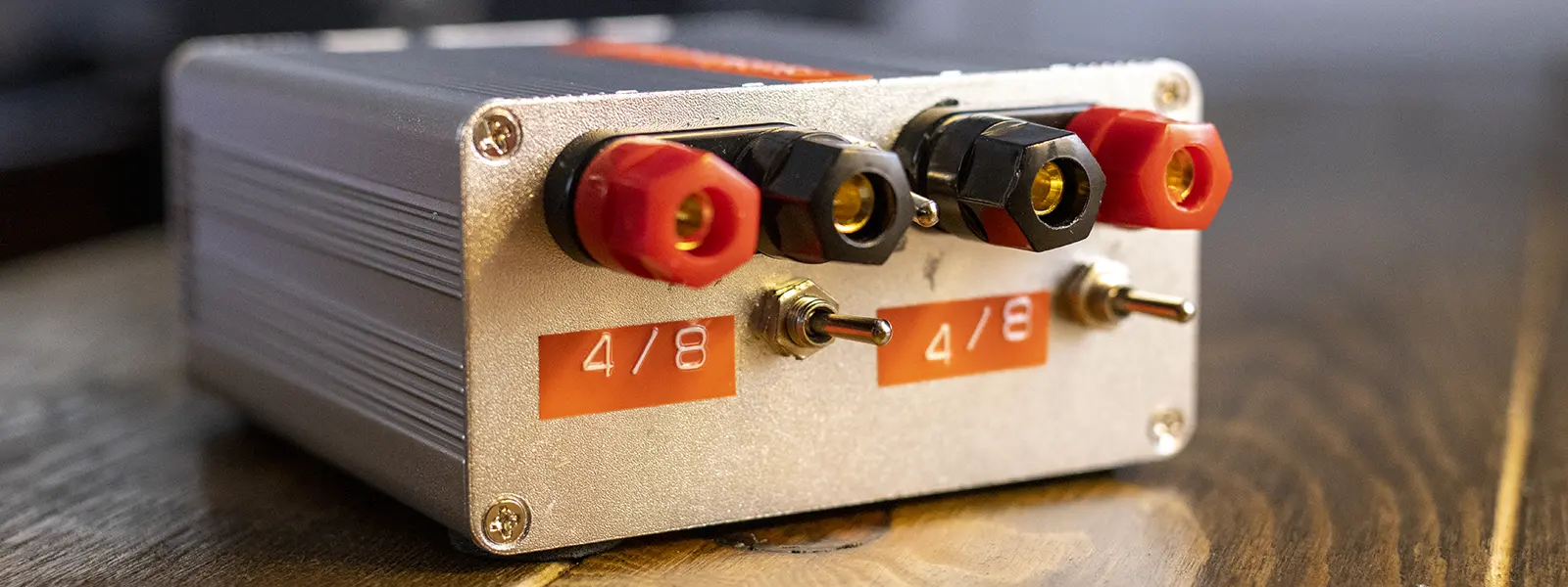 Switchable Mono-Stereo Amplifier Load Box Build by Sean Rose