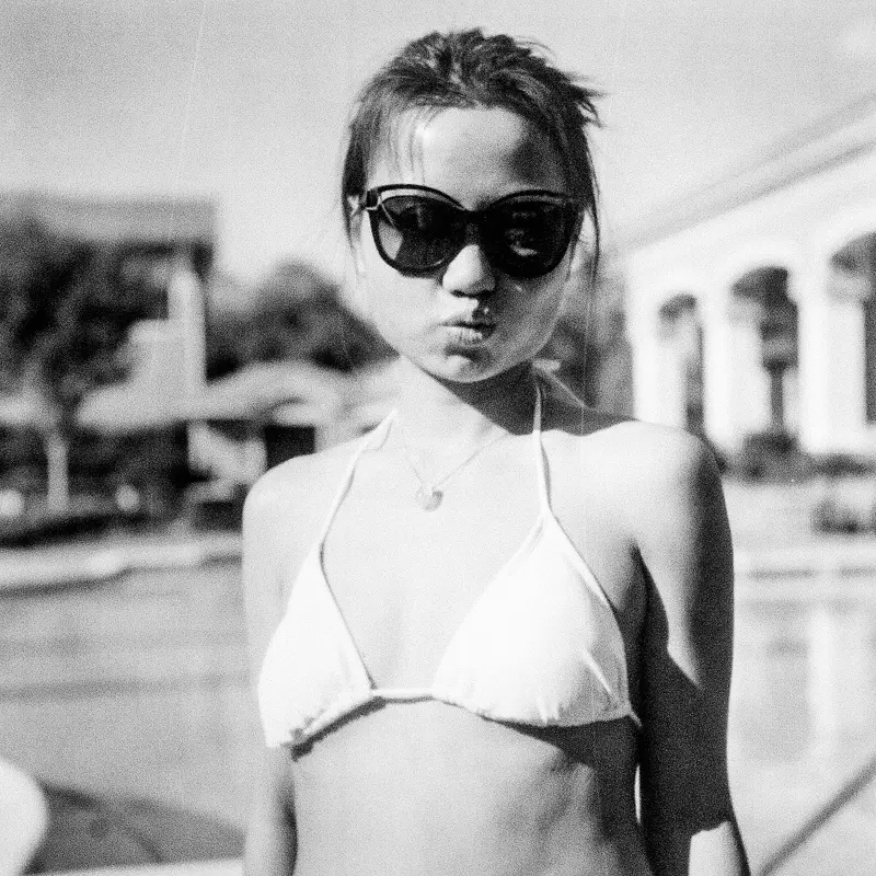 Sophie. 21st Century Film Photography | SeanRose.com