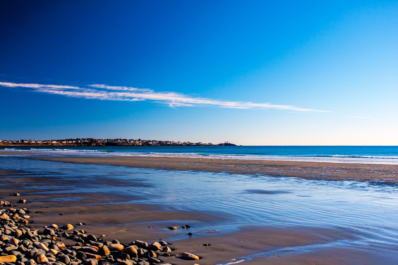 15F swimming on a beach in Maine - Landscape Photography | SeanRose.com